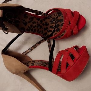 Hi heel shoe